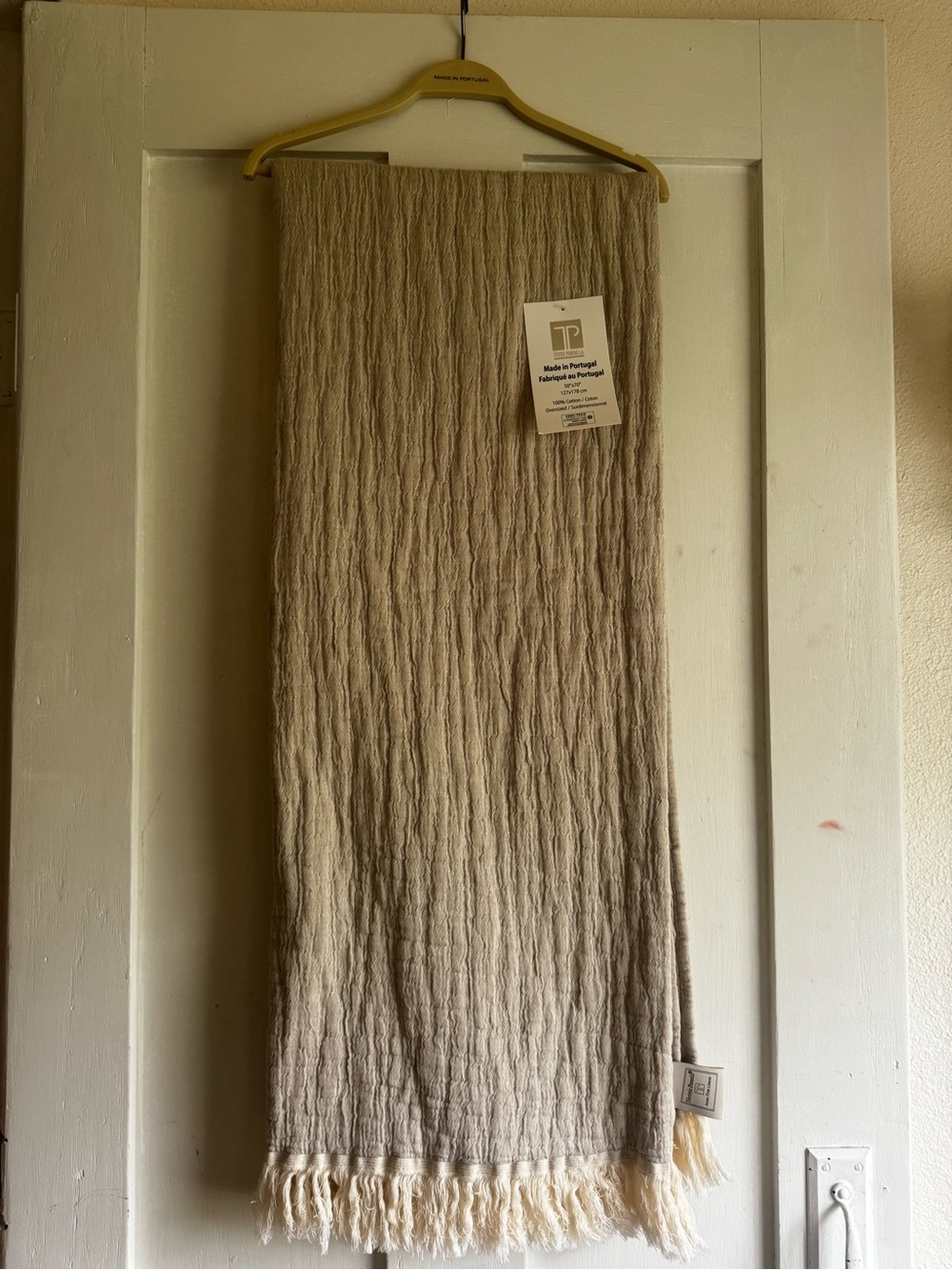 Texted Penedo 100% Cotton Reversible Throw Blanket with Fringe - European - NWT